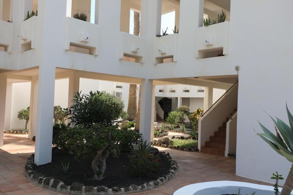 Casa Linda 2 Bed Apartment In Costa Teguise Exteriör bild